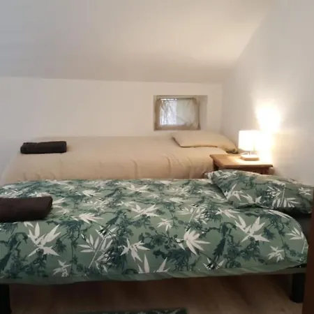 Le Bb Holiday home Chenay (Deux-Sevres)